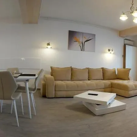 Sophia 1 Apartment Mamaia